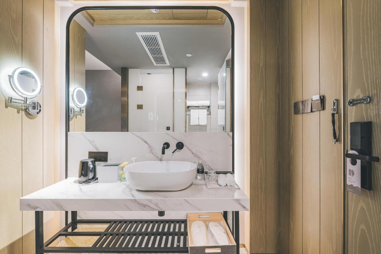 Atour X Hotel The Bund East Nanjing Road Shanghai Esterno foto